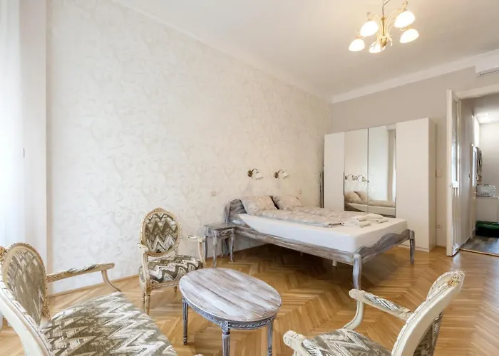 Standard Apartment By Hi5-Classic Home 253